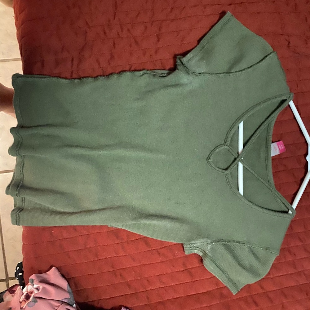 Crop top